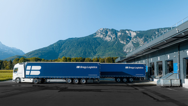 Bregy Logistics AG - Krone Profiliner