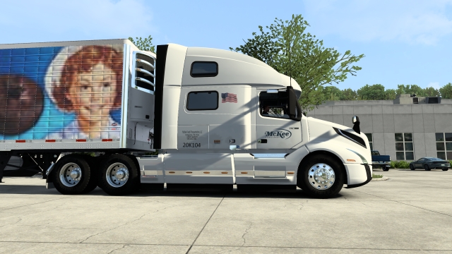McKee Foods ScS Volvo Vnl 860