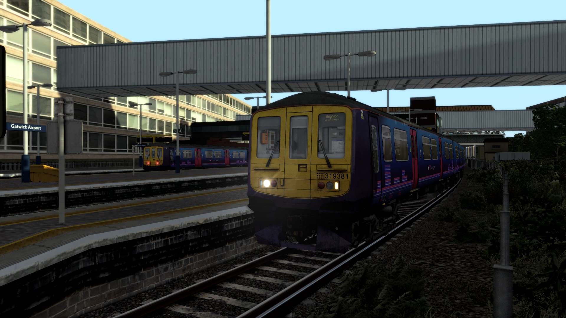 (319) Three Bridges to London Br.