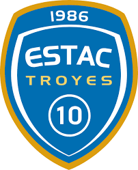 ESTAC Troyes 990 Milhoes euros sem dividas
