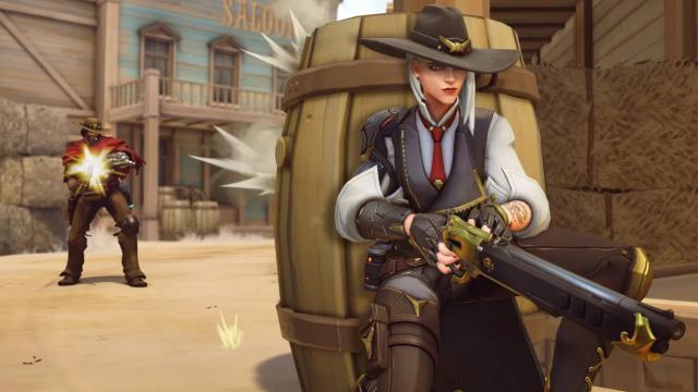 R-18 Ashe (Overwatch) animated Glow Tablet Medkit