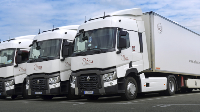 Transports Pihen - Renault T Sleeper