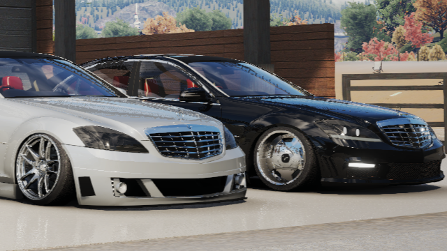 Mercedes Benz S-Class W221