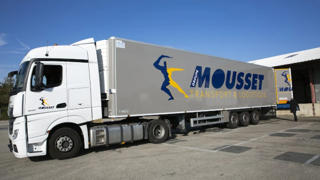 Groupe Mousset - Mercedes Actros MP4