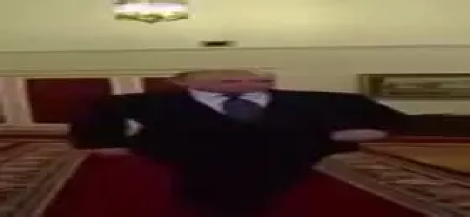 W I D E P U T I N ( wide putin meme )