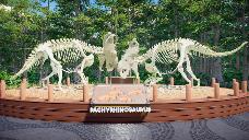 Fighting pachyrinosaurus statue