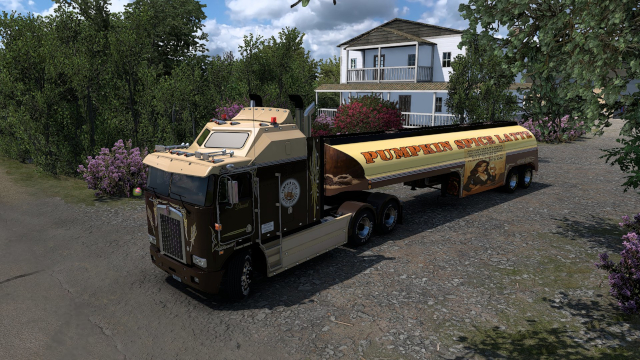 Pumpkin Spice Latte Express - Kenworth K100E and Fruehauf Tanker Combo