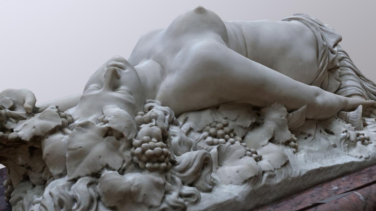 Bacchante Couchee