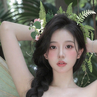 巨乳妖精