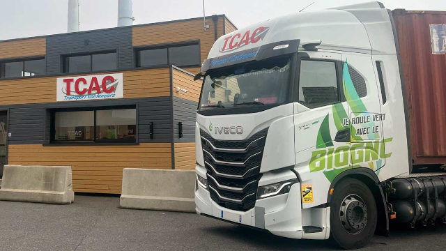 TCAC Transport conteneurs  - Iveco S-Way