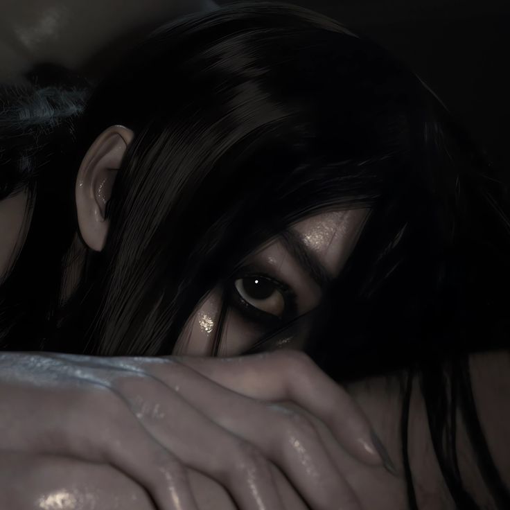R-18 Yamamura Sadako (The Ring) animated Glow Tablet Medkit 5
