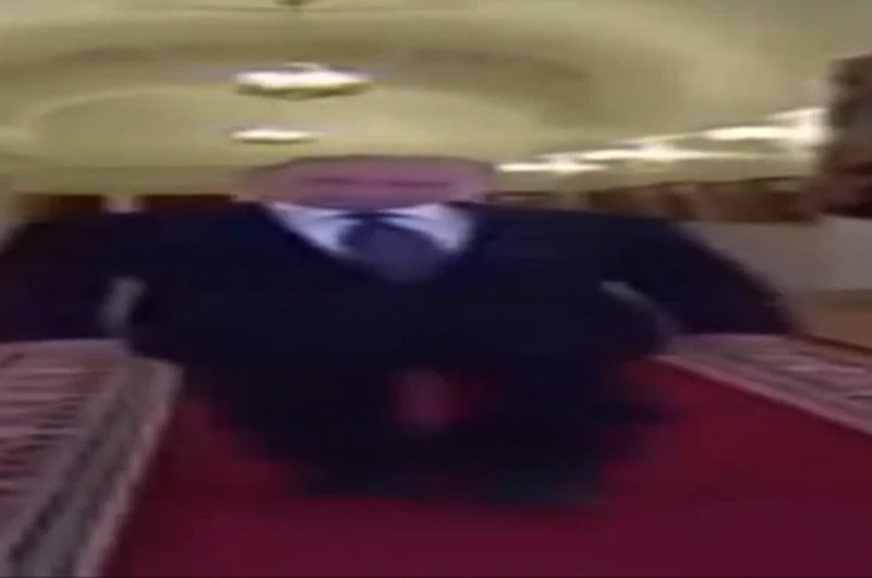 wide putin