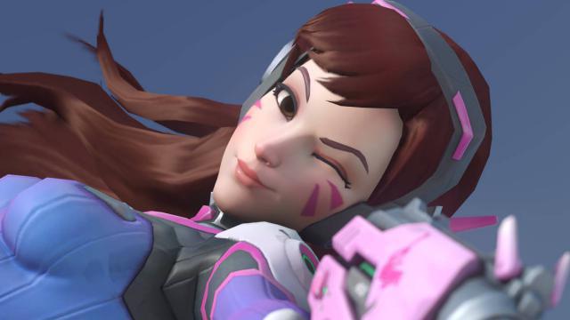 R-18 D.va (Overwatch) animated Glow Tablet Medkit