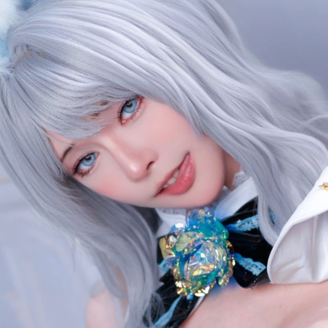 Machi馬吉 NO.018 2025.10 白兔 White Rabbit