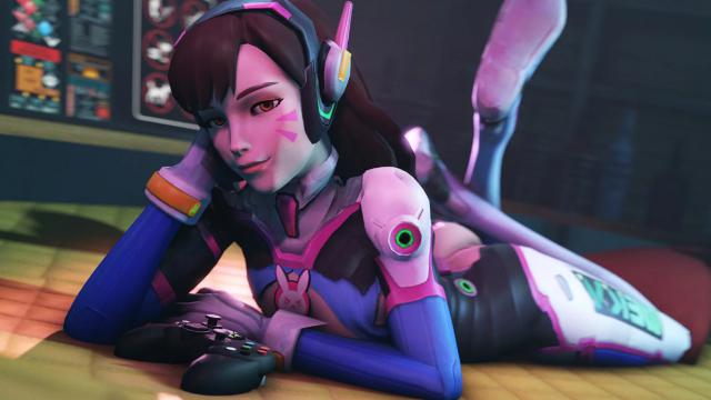 R-18 D.va (Overwatch) animated Glow Tablet Medkit