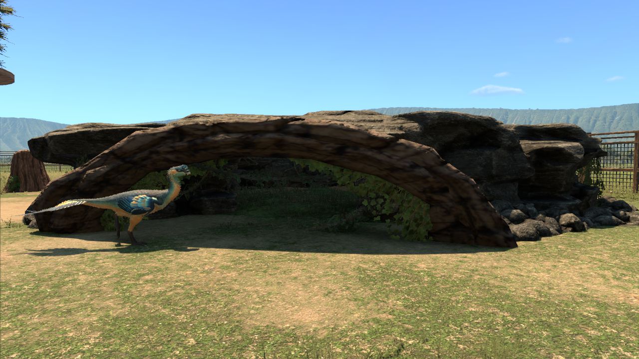 Small nesting cave