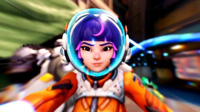 R-18 Juno (Overwatch) animated Glow Adrenaline