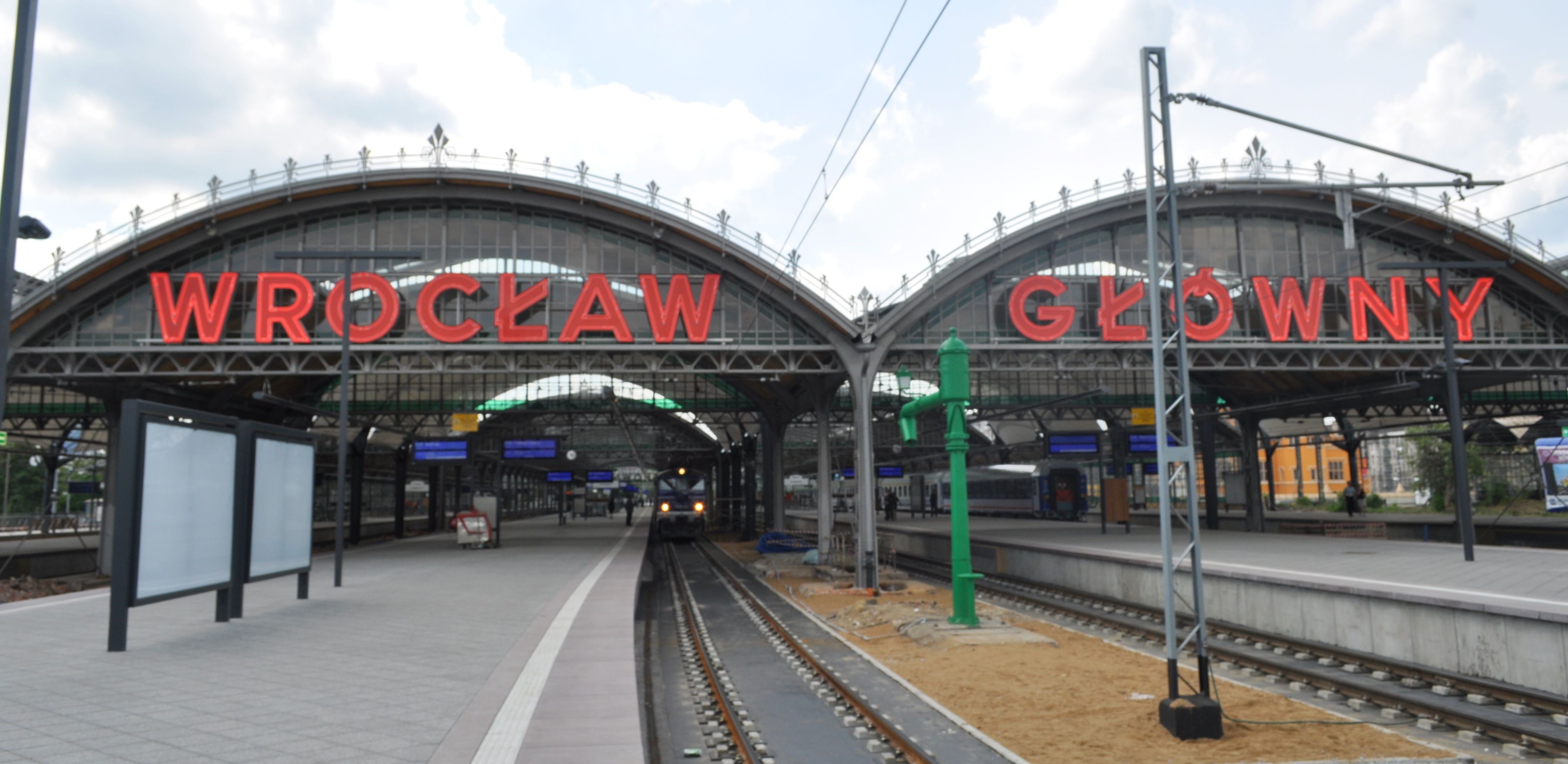Wroclaw station jingle - PKP