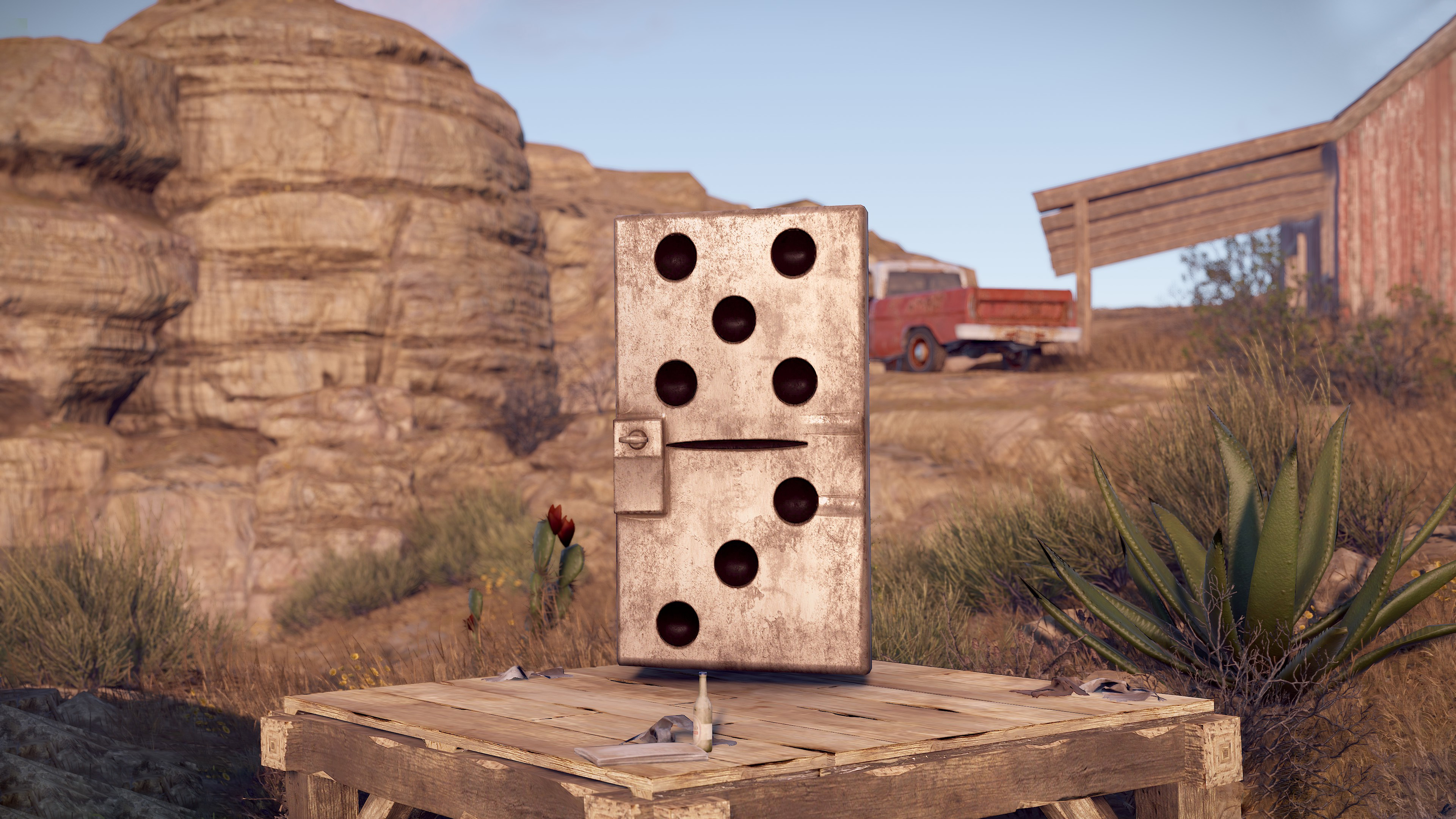 Domino Door