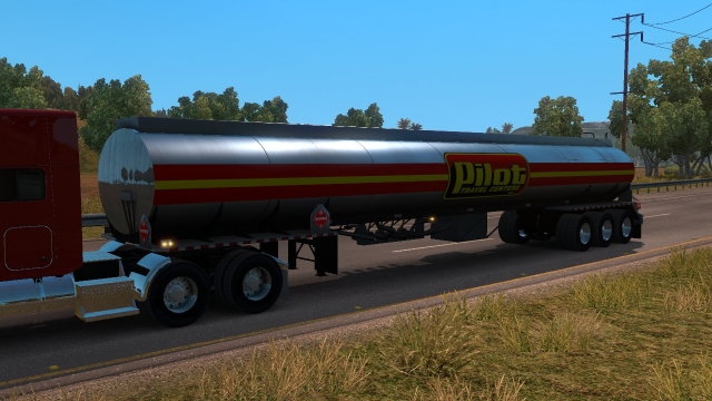 Standalone Long Pilot Travel Centers Fuel Tanker