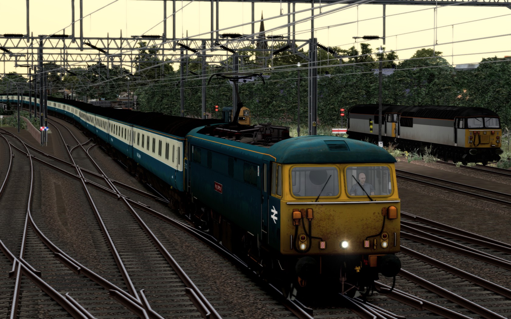 London Euston to Glasgow Central [Class 87] 1S26 'Night Caledonian' (1997) - Part 1 preview