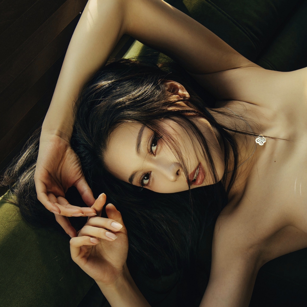 +-+ preview