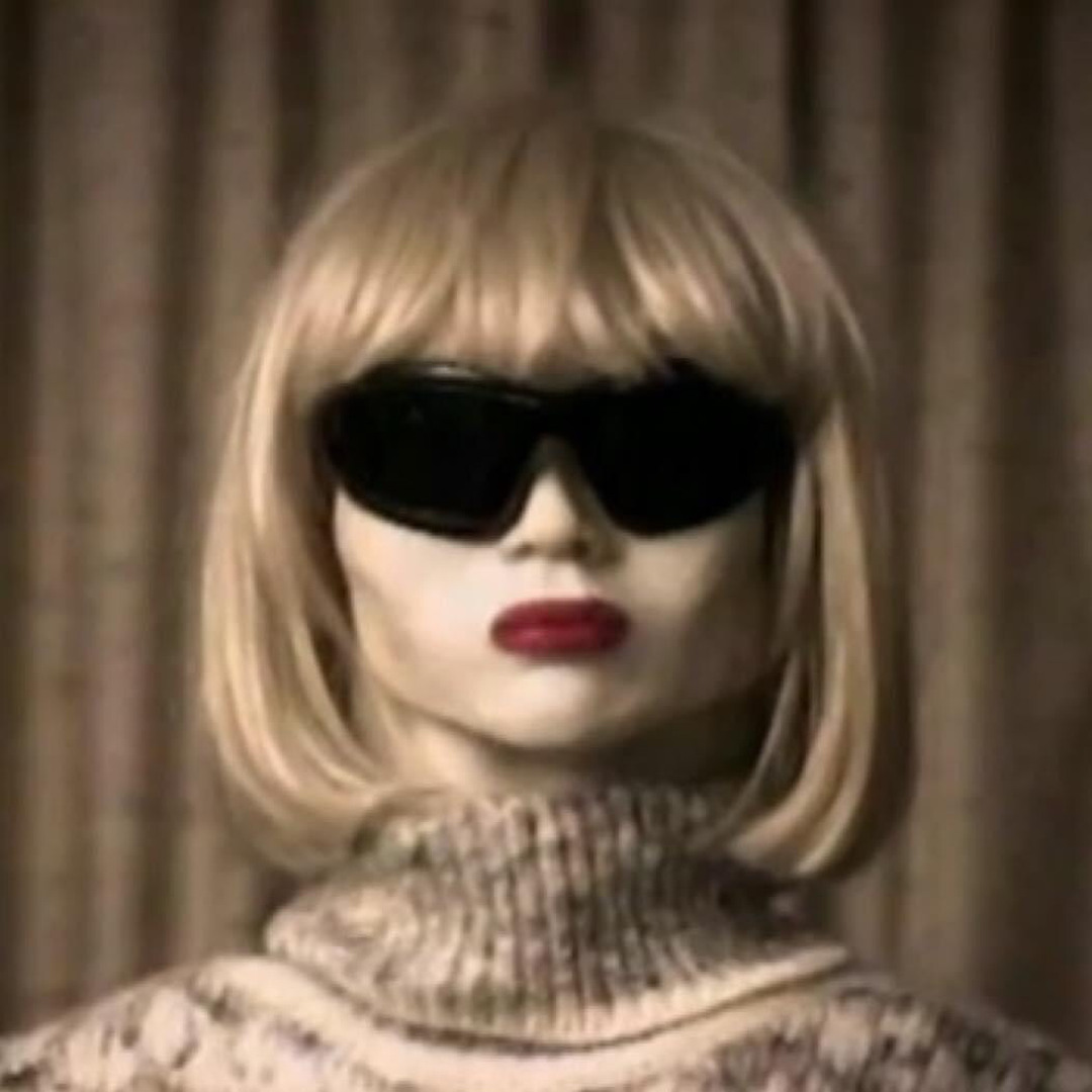 I Feel Fantastic -Tara the Android