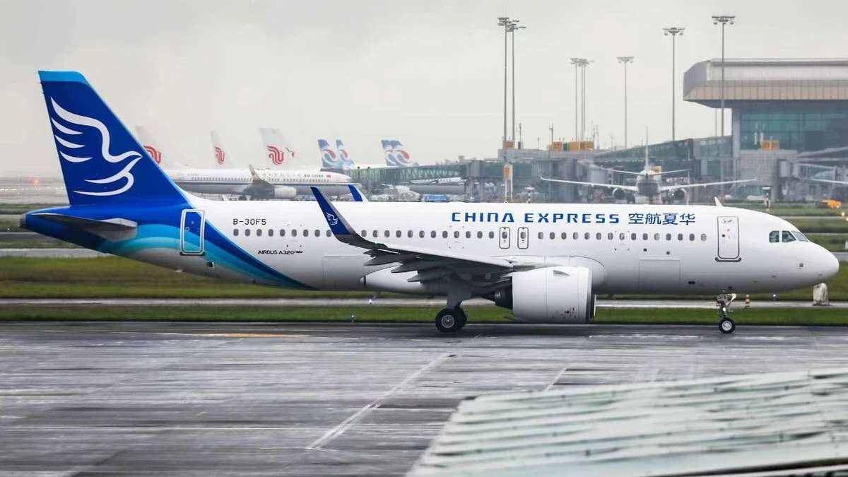 华夏航空 A-320ceo 涂装