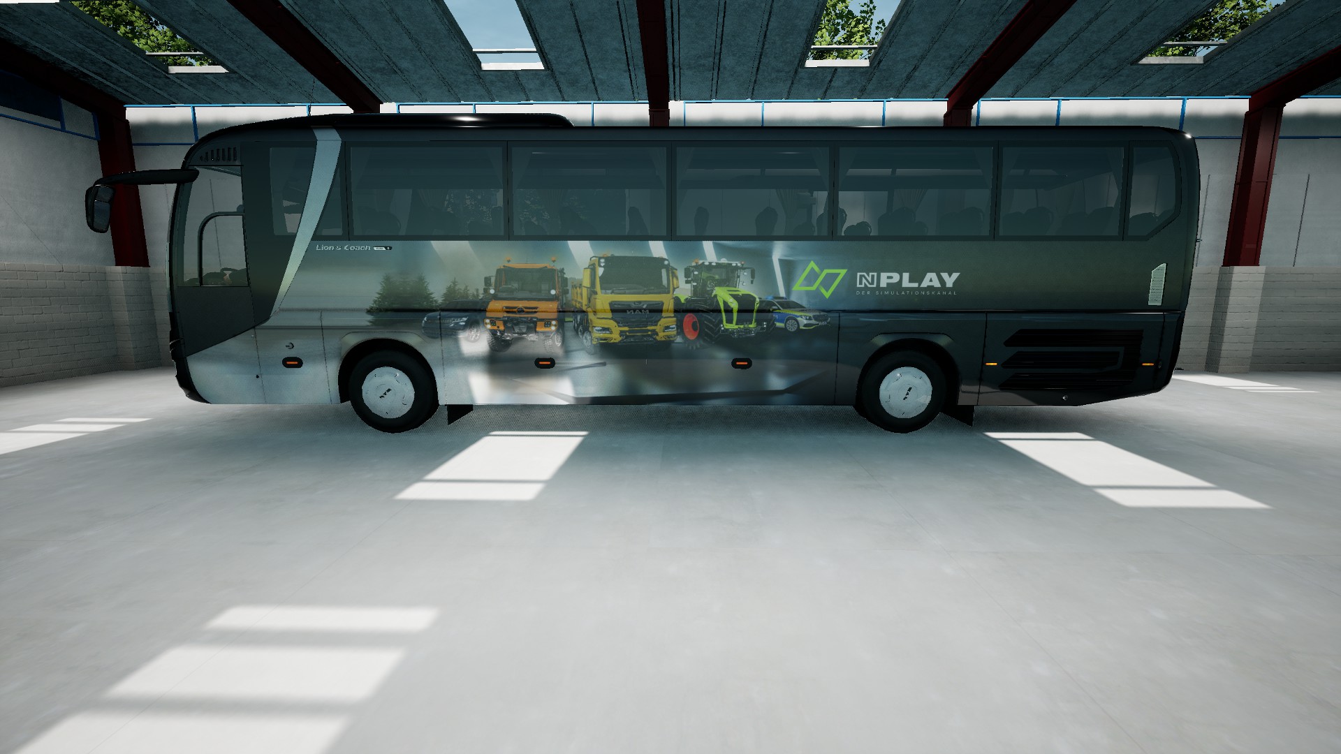 NPLAY Bus