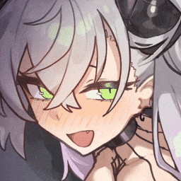 LiLith Segs from behind