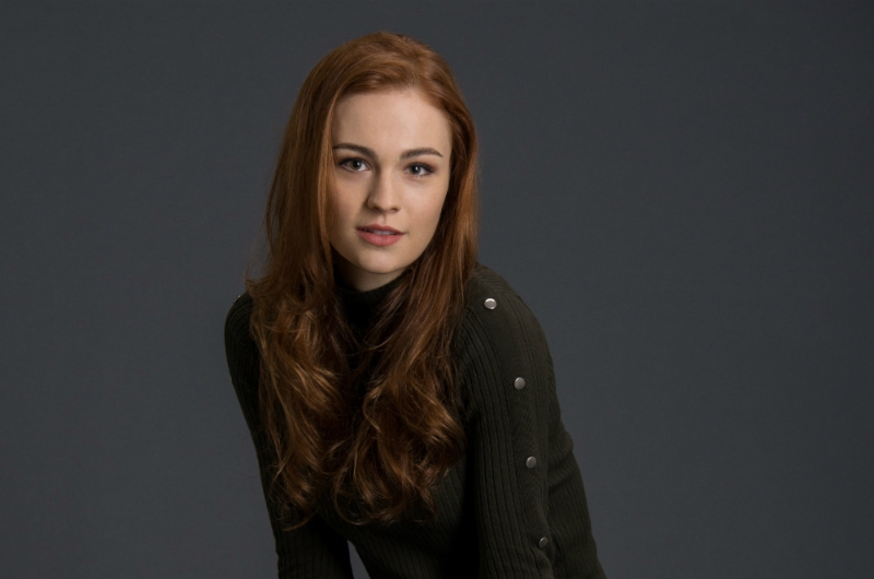 Sophie Skelton