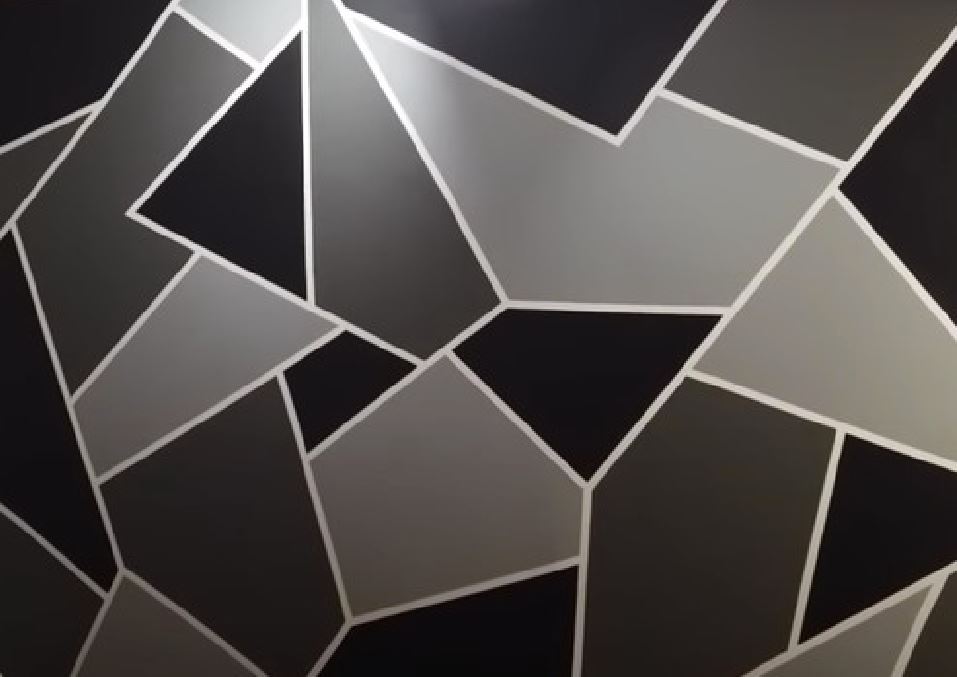 Traingle wall