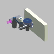 Dihedral synchro-helix door