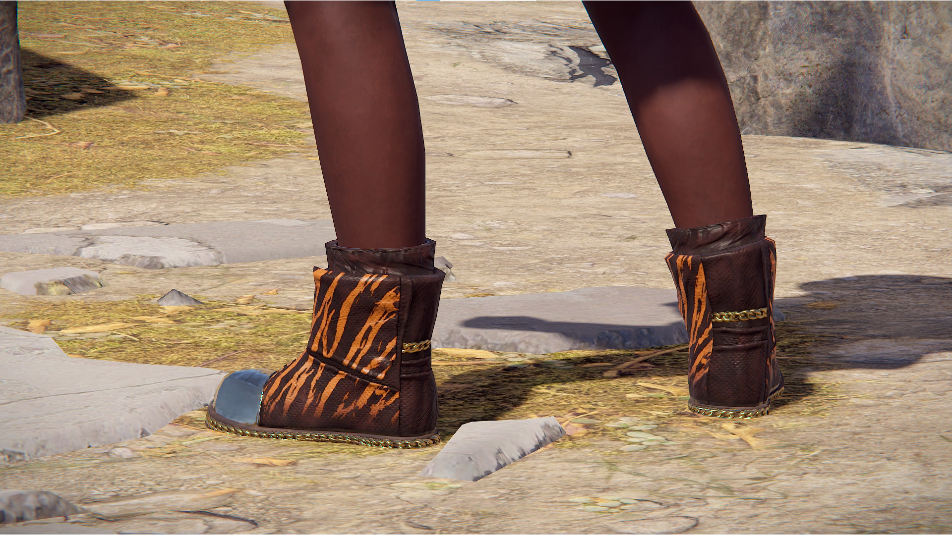 Gold Chains Boots thumbnail 2