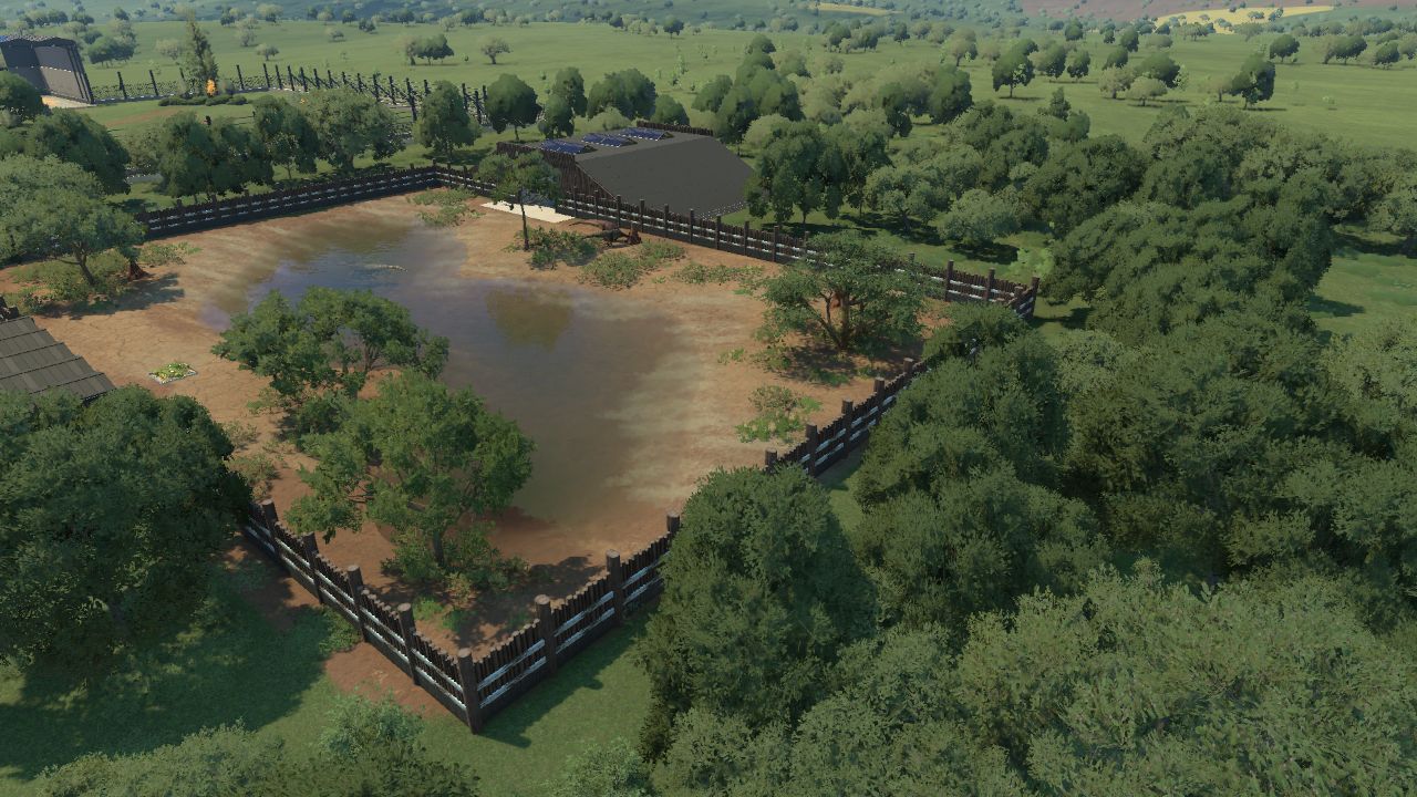 Enclosure with House and Viewing Gallery
