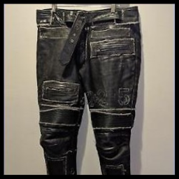 [RE-UPLOAD] Darker Leather Patches For Clothing – Project Zomboid Mod