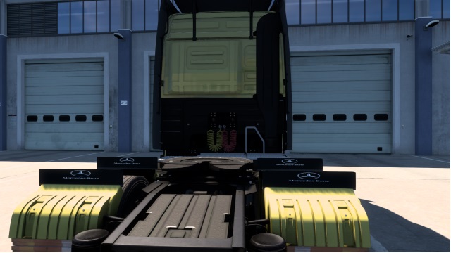Mudflaps lift axle Mercedes Benz MP3