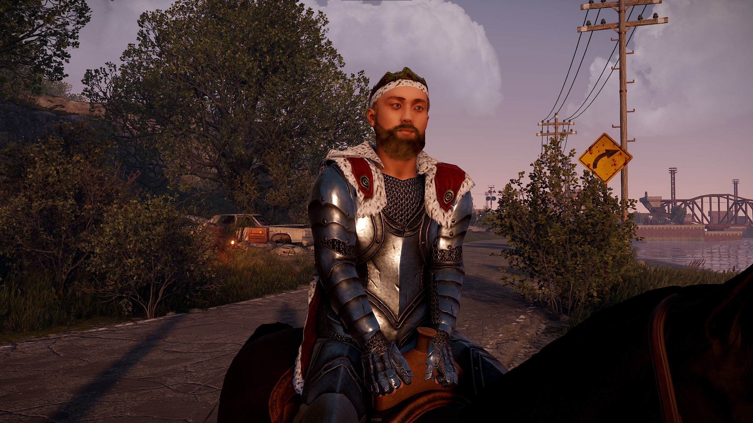 Red Monarch Crown