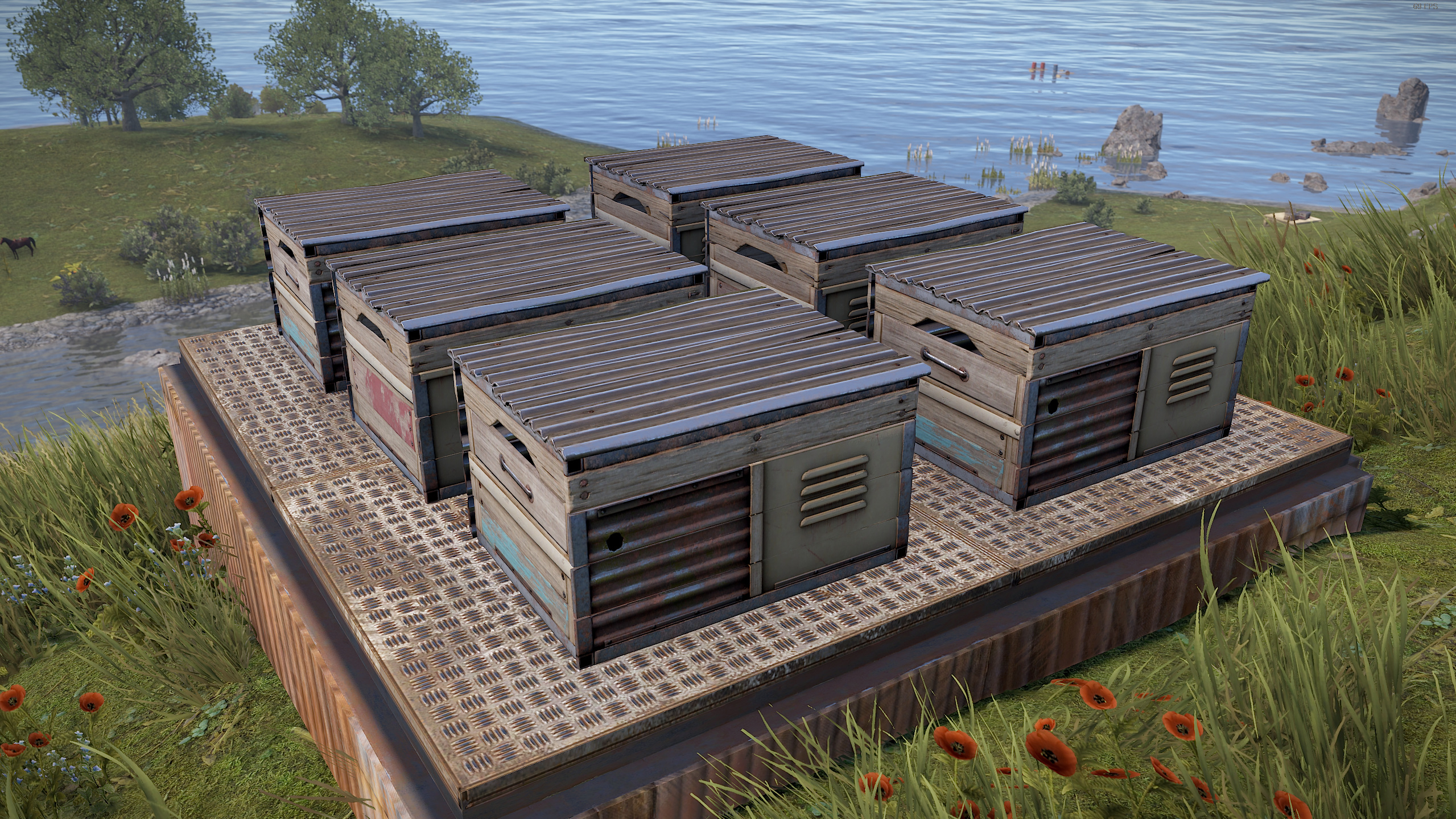 Mini Beehive Box thumbnail 3