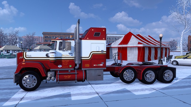 Updated Old School skin for the Deiling Mack Superliner