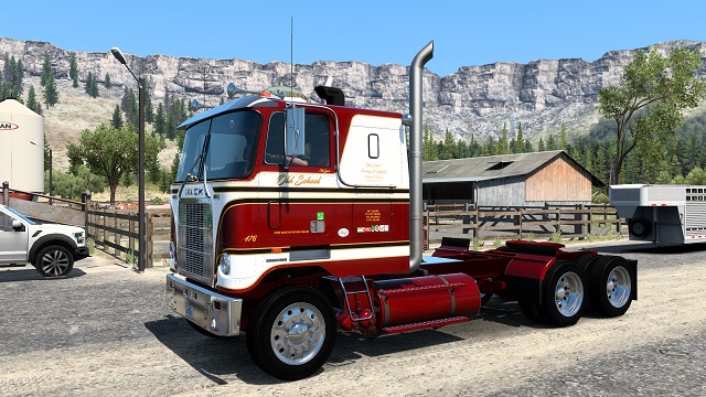 Old School skin for the ATS Custom Classics Mack Cruiseliner