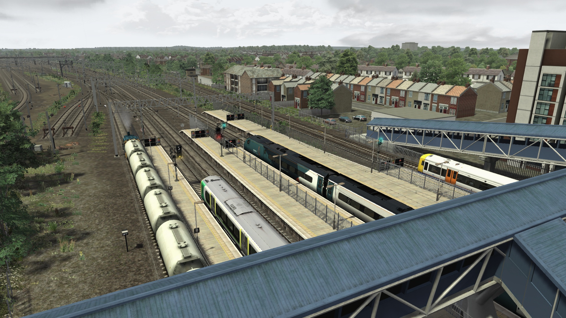 336 UK railway tour WCML South London Euston to Birmingham Part 9 Wembley Central to London Euston