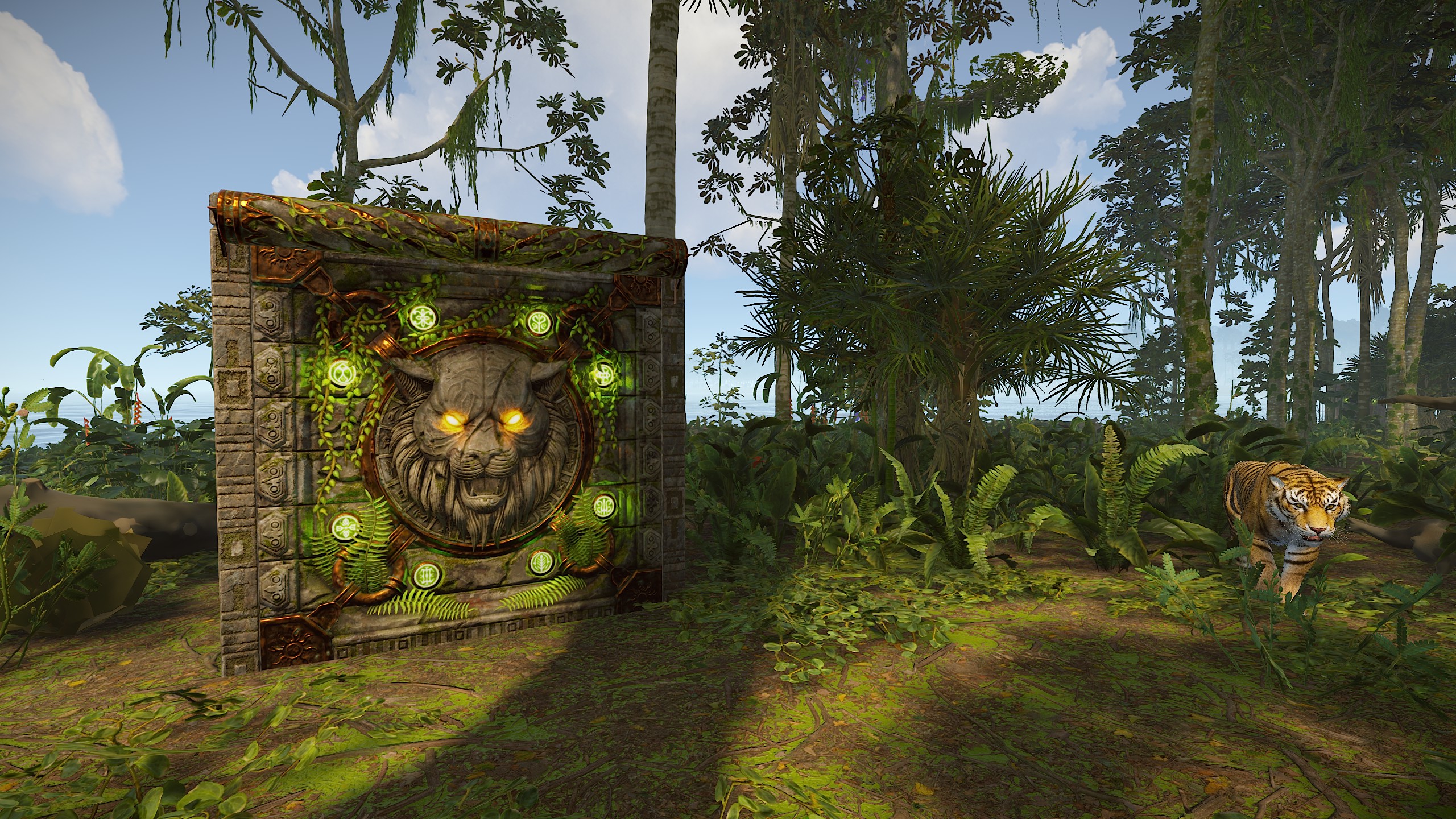 Jungle King Garage Door thumbnail 6