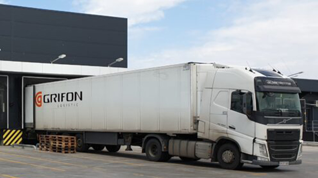 Skin Grifon logistics
