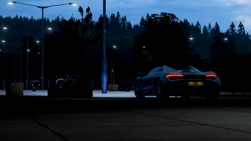 720S