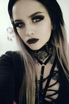 Gothic girl