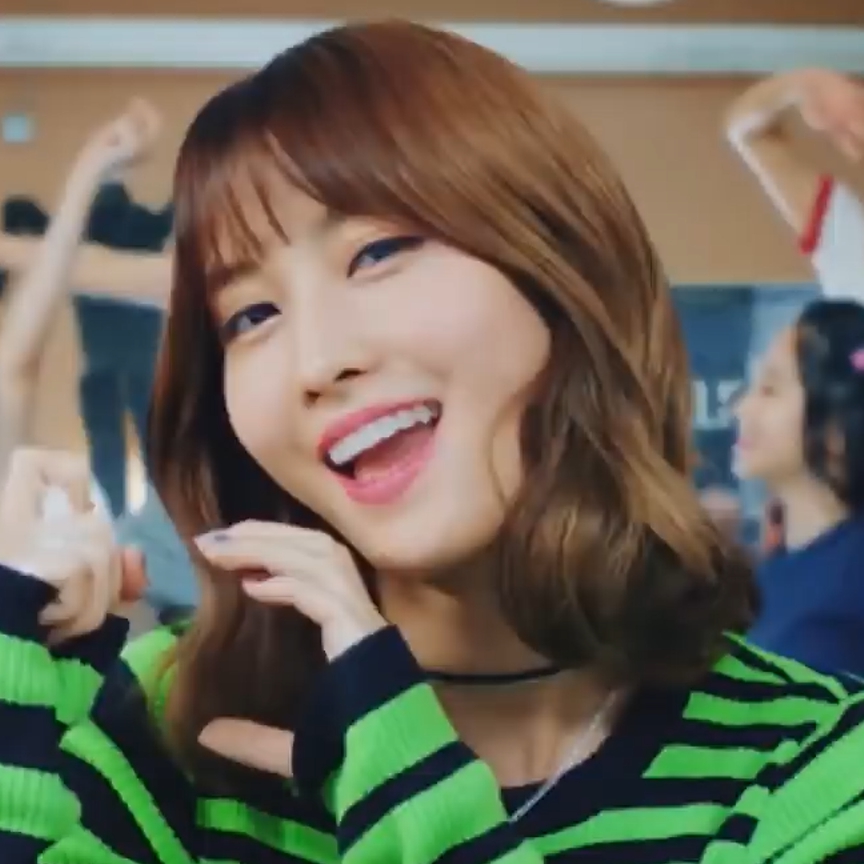 Steamワークショップ::Twice Likey 2nd Momo solo