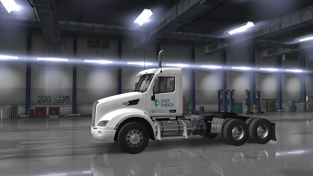 Duke Energy Peterbilt SCS 579