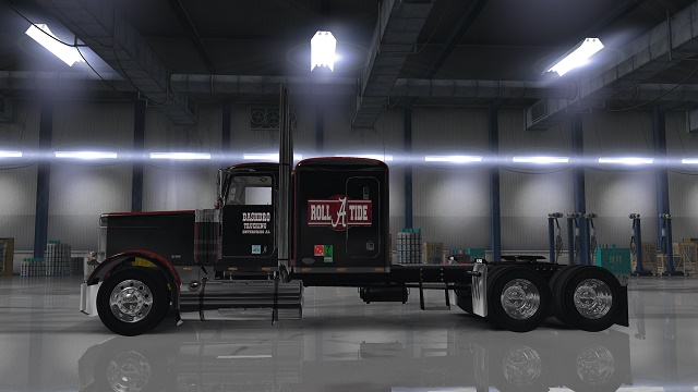 Bashbro 389 Roll Tide 63 Flatroof Ultracab