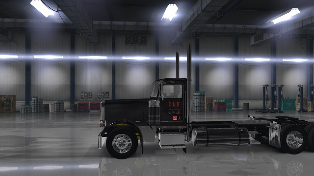 CLR Heavy Haul Daycab 389